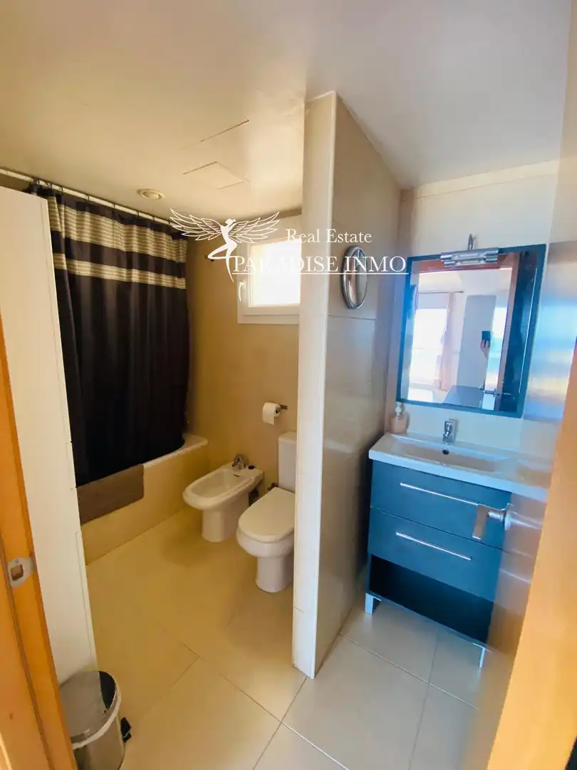 Baño de Piso en venta en Sant Josep de sa Talaia con Aire acondicionado, Calefacción y Terraza