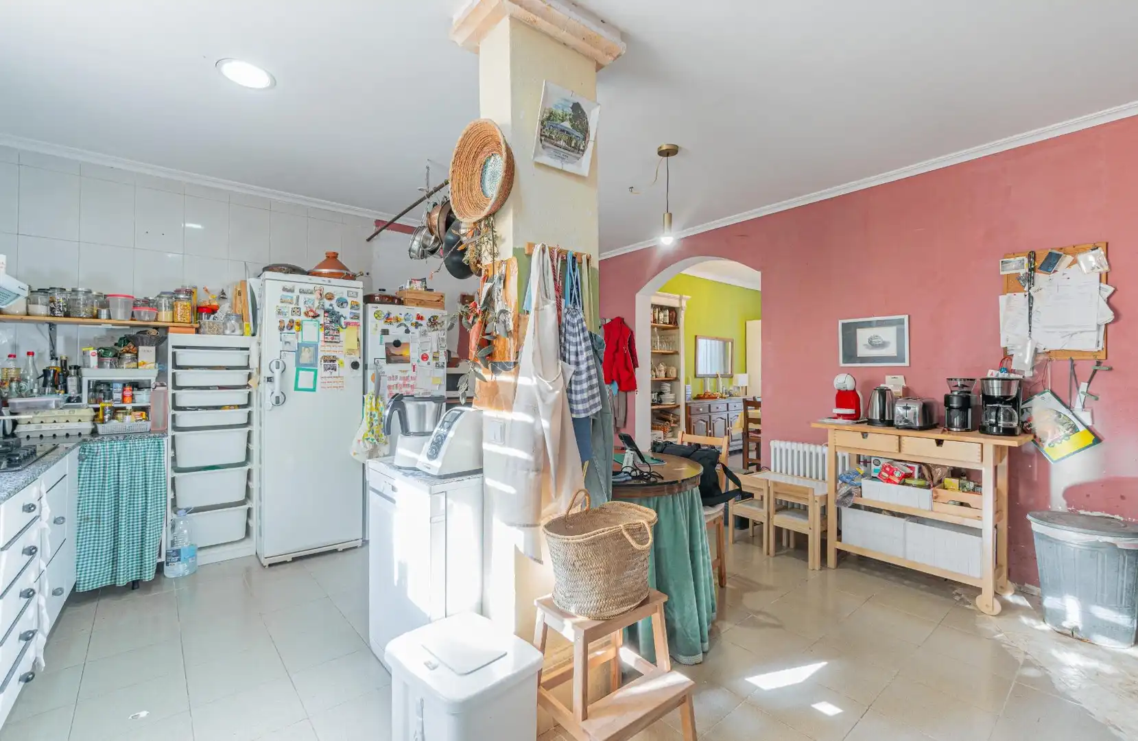 Küche von Country house zum Verkauf in Sineu mit Klimaanlage, Heizung und Privatgarten