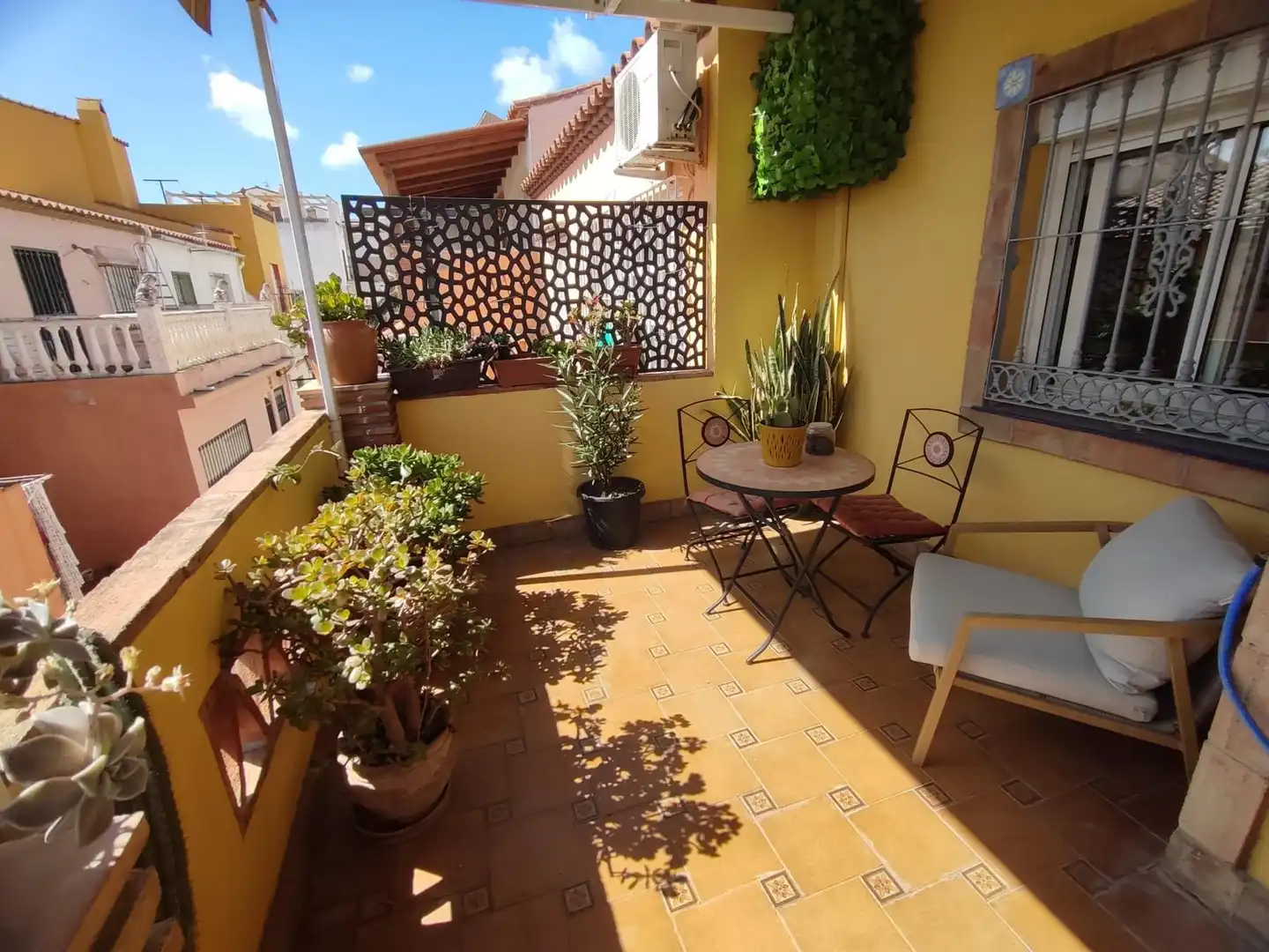 Casa adosada de alquiler en Los Rios