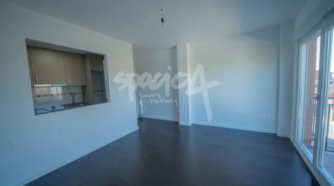 Foto 3 de Piso en venta en Calle Calle Camino de las Erillas, Méntrida, Toledo