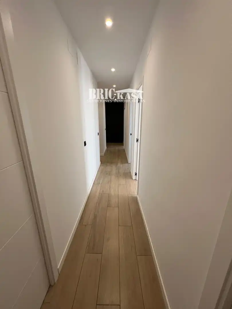 Piso de alquiler en Cáceres con Aire acondicionado, Terraza y Alarma