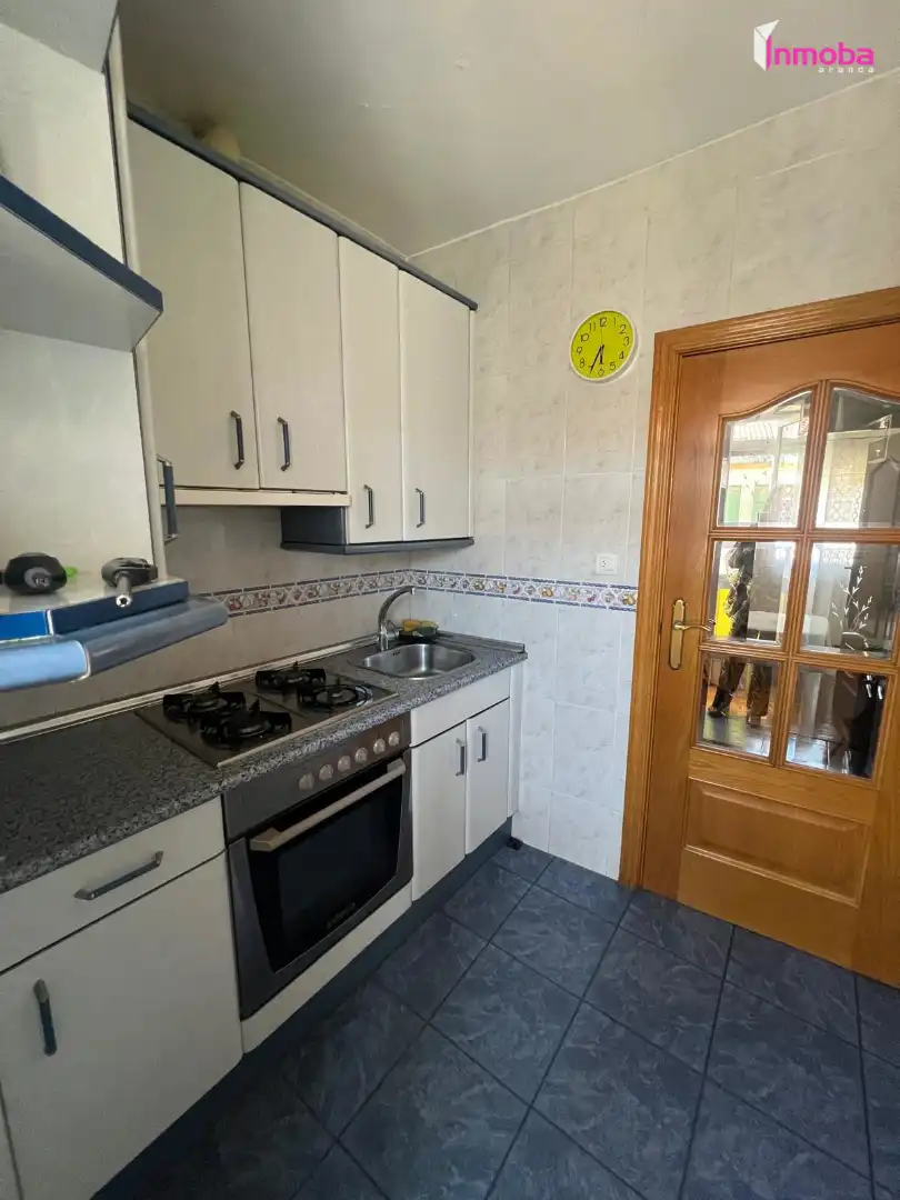Cocina de Piso en venta en Aranda de Duero con Calefacción