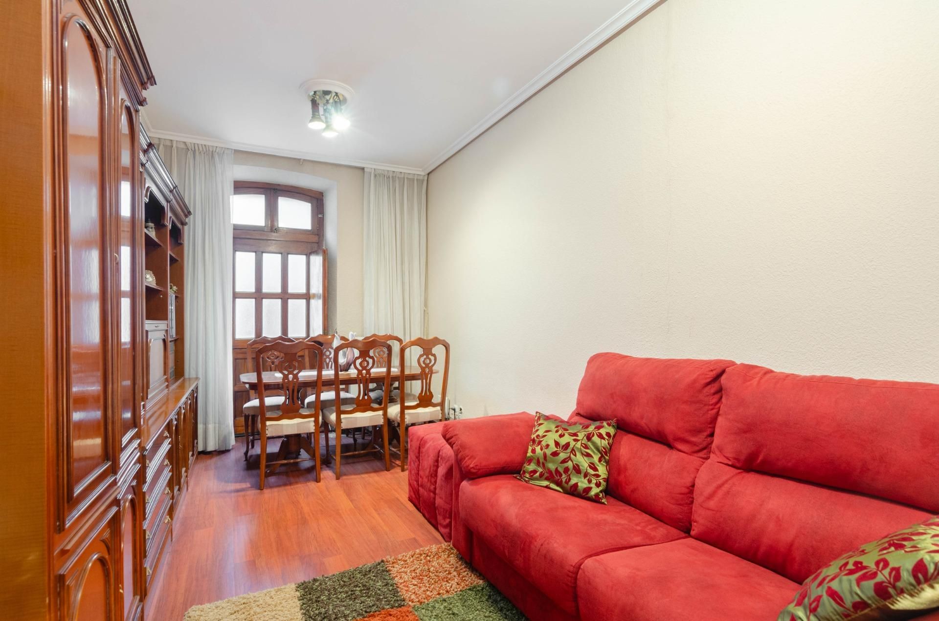 Living room of Flat for sale in Aller  with Heating, Private garden and Terrace