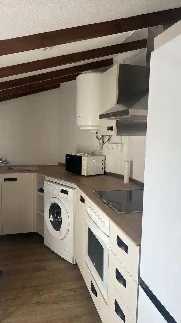 Küche von Wohnung zur Miete in Nigrán mit Privatgarten, Parkett und Möbliert