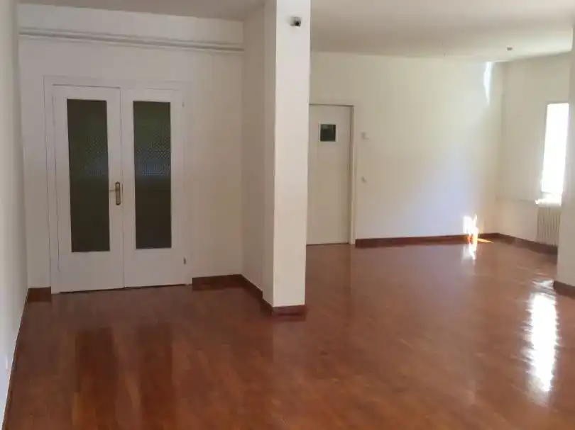 Wohnzimmer von Haus oder Chalet zur Miete in Castelldefels mit Klimaanlage, Privatgarten und Parkett