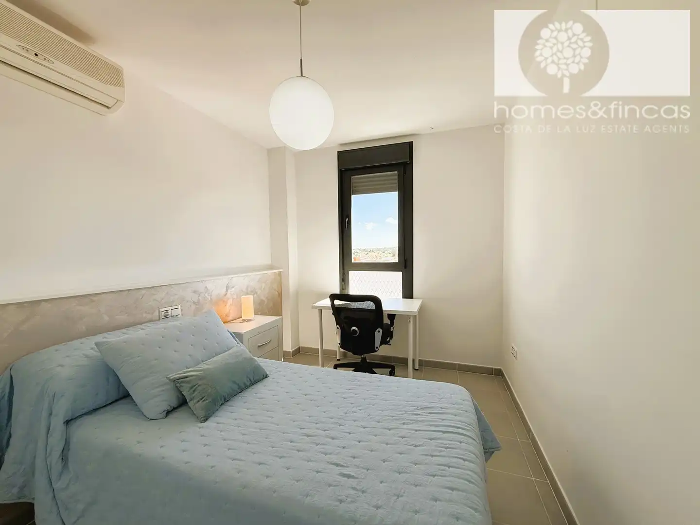 Bedroom of Duplexes for sale in Ayamonte  with Air Conditioner, Terrace and Furnished