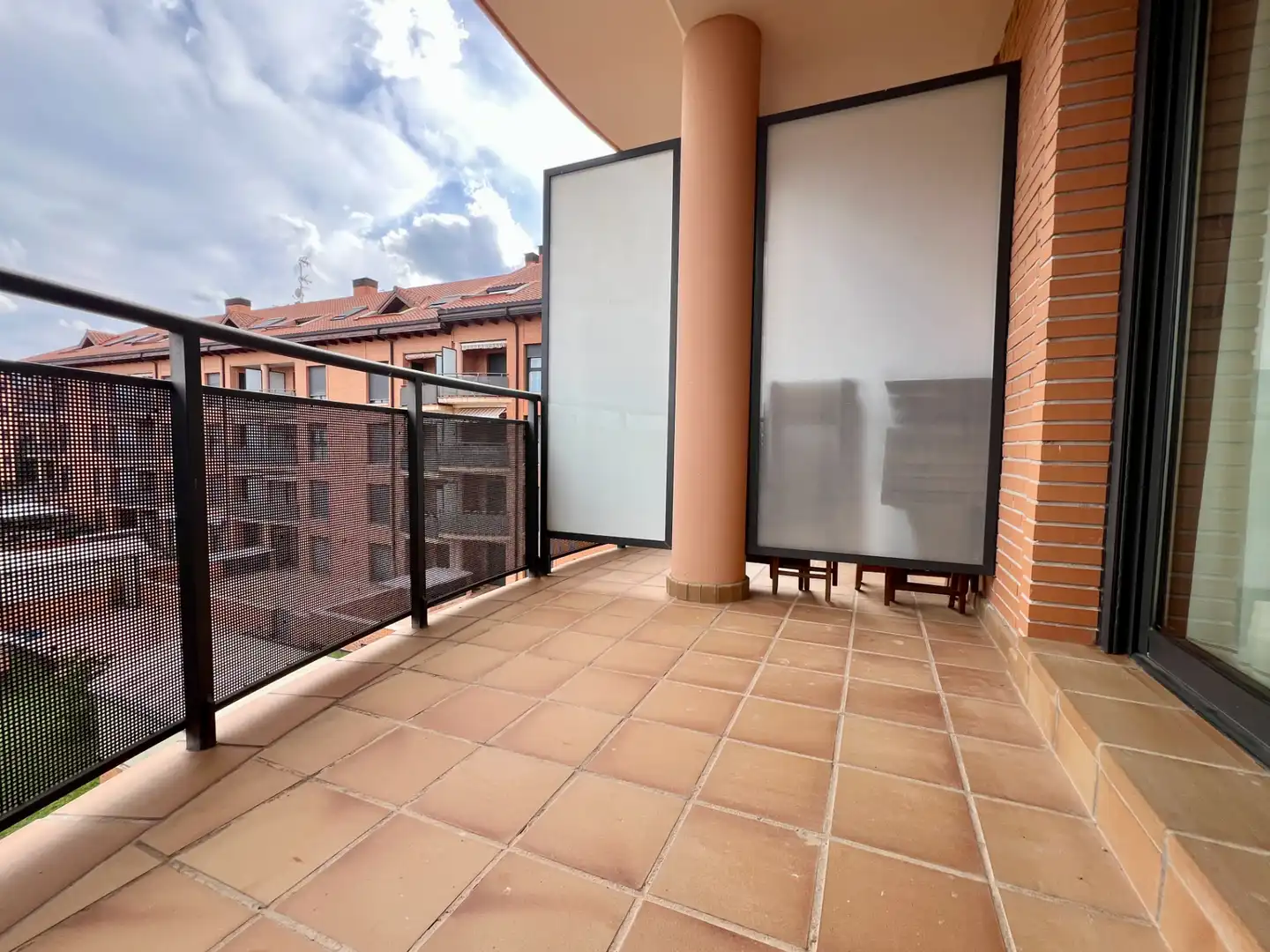 Terrace of Flat for sale in Jaca  with Heating, Parquet flooring and Terrace