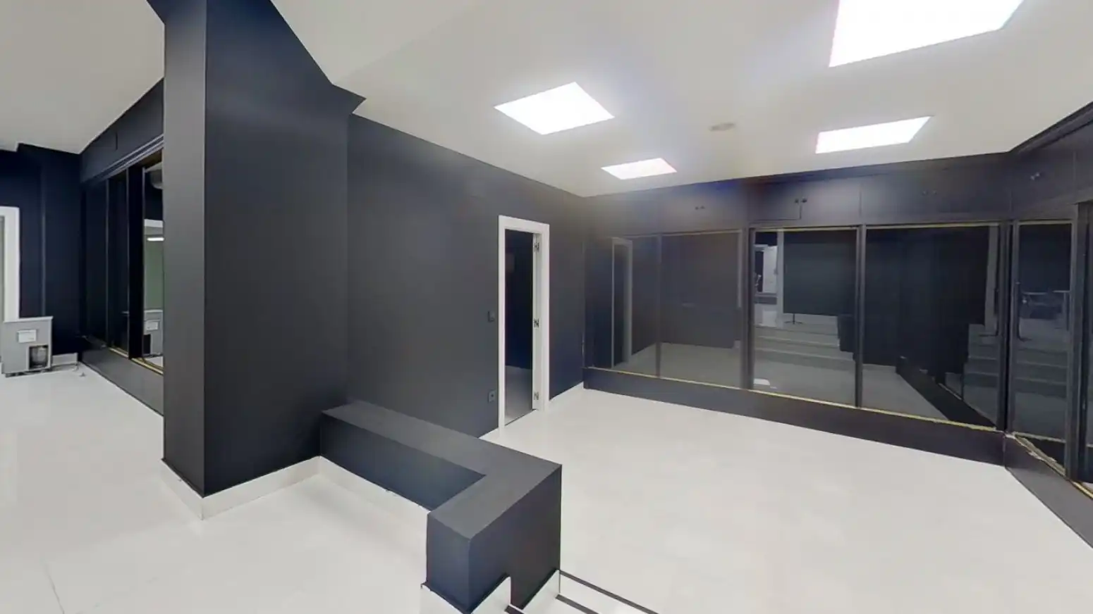 Commercial properties for rent in Torrelavega   with Air Conditioner