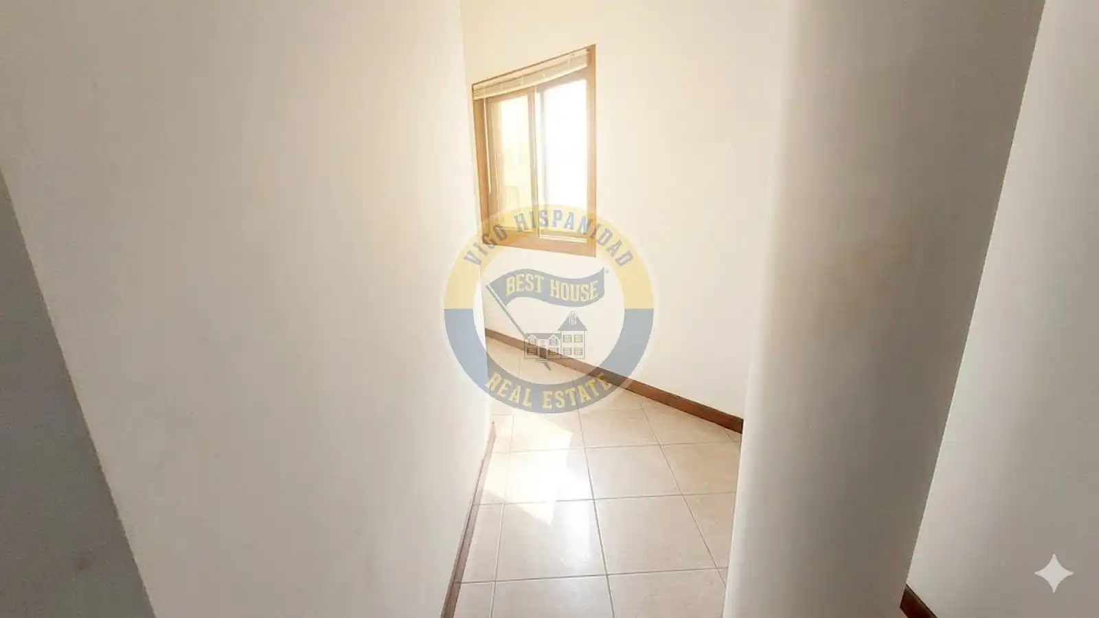 Loft en venta en Vigo  con Calefacción