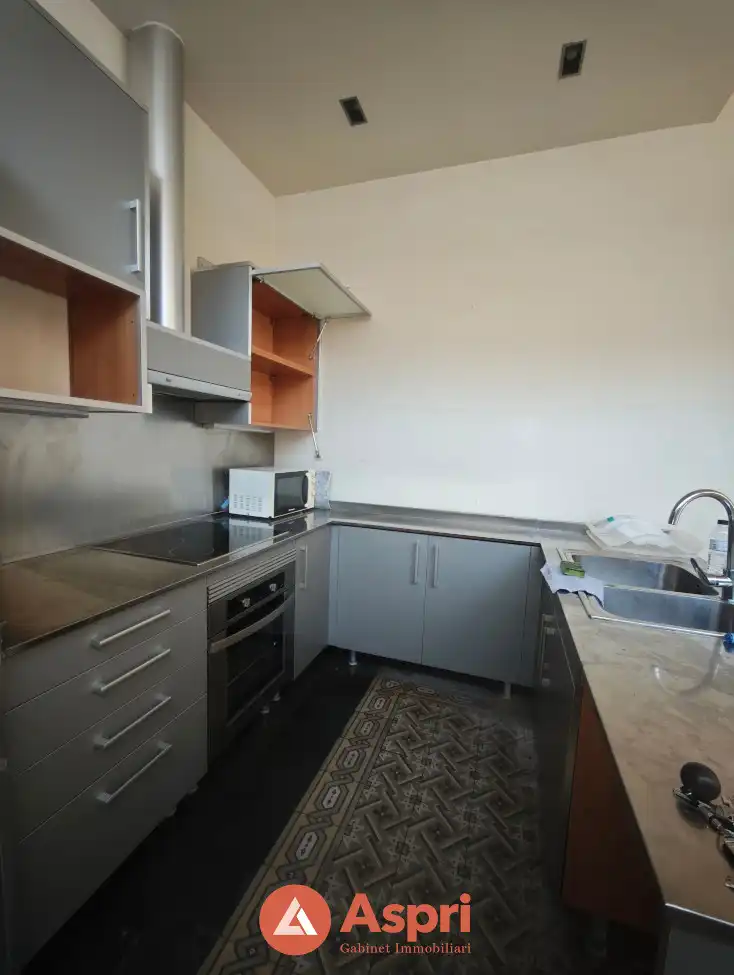 Cocina de Piso de alquiler en Barcelona con Aire acondicionado, Jardín privado y Terraza