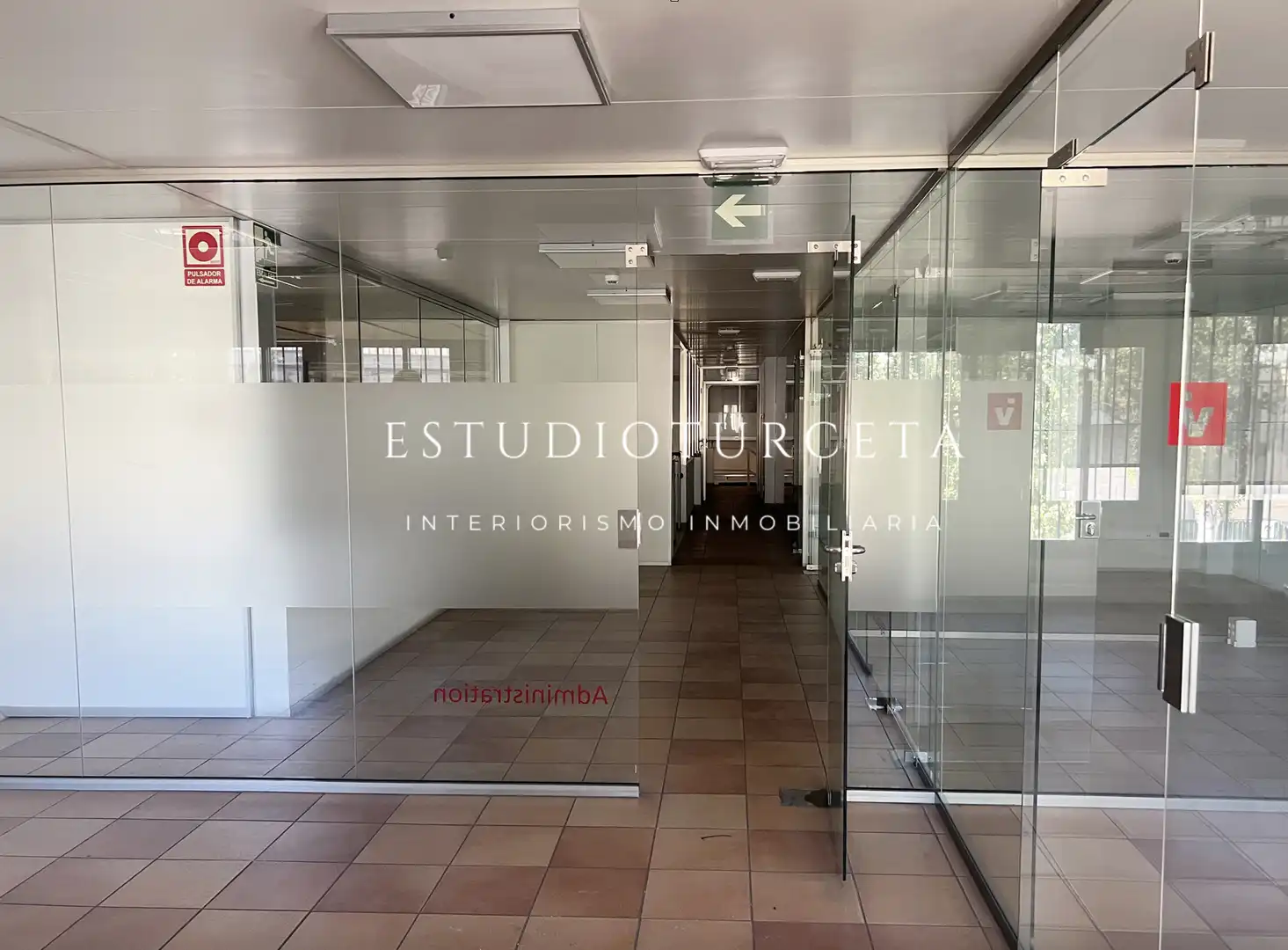 Nau industrial en venda a Carrer de Francesc Vila, 10, Roquetes - Can Magí