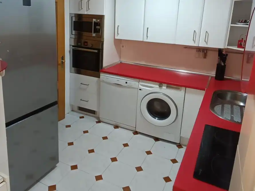 Küche von Wohnung zum Verkauf in  Madrid Capital mit Klimaanlage