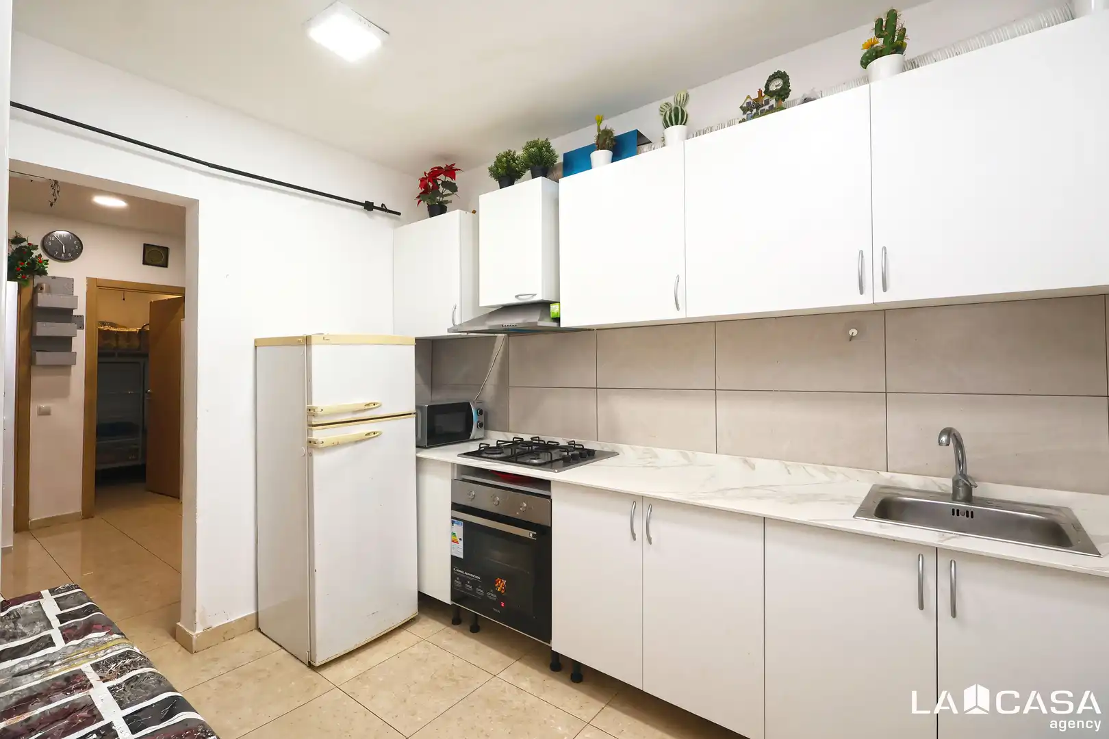 Cuina de Planta baixa en venda en L'Hospitalet de Llobregat amb Calefacció, Terrassa i Traster
