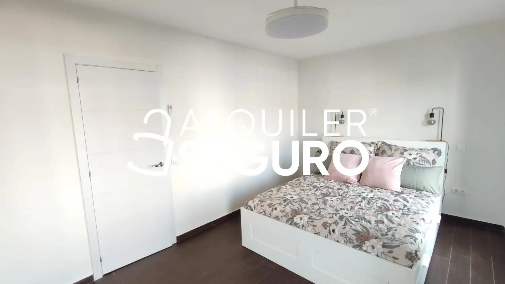 Bedroom of Flat for rent in Madrid  with Heating, Storage room and Furnished