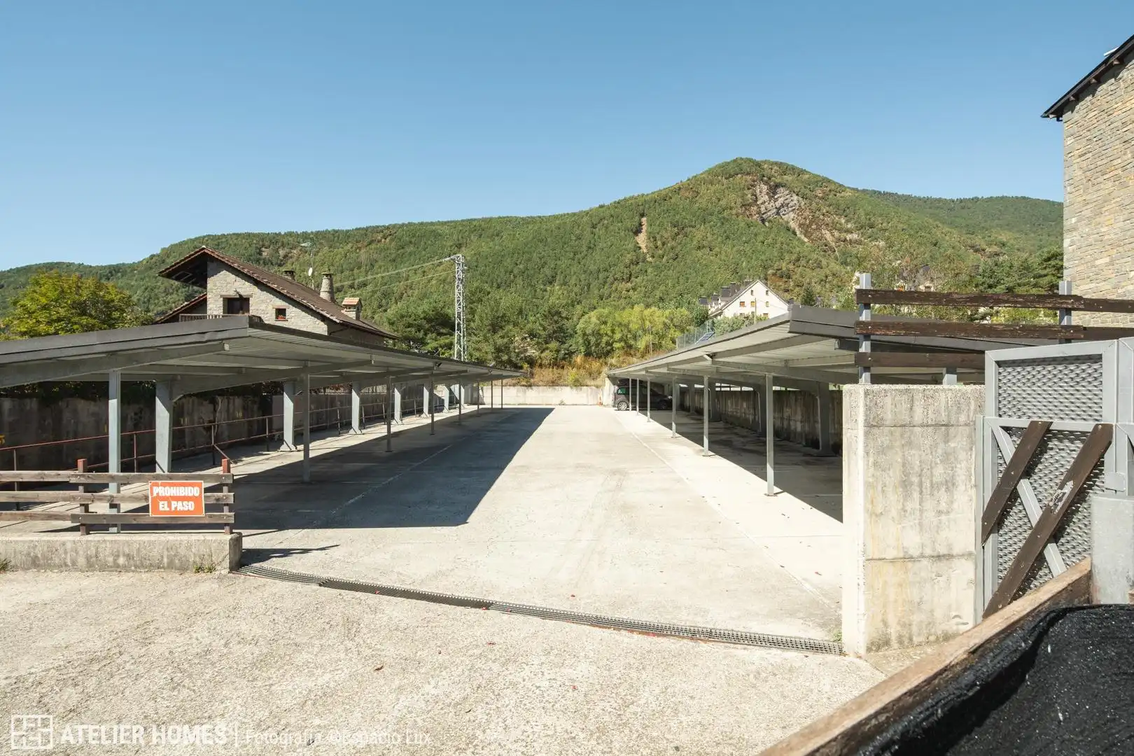 Aparcament de Apartament en venda en Villanúa, Huesca