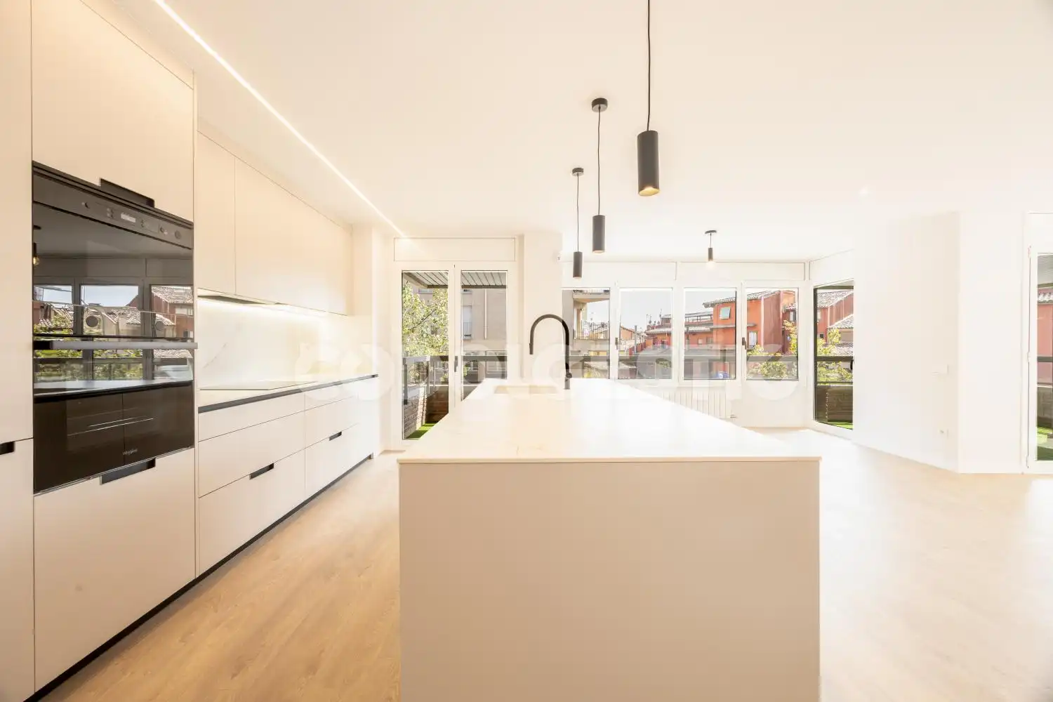 Flat for sale in Ronda Camprodon, 38, Nord