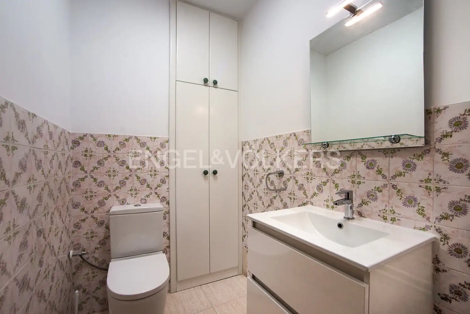 Badezimmer von Dachboden zur Miete in Castellón de la Plana / Castelló de la Plana mit Klimaanlage, Heizung und Terrasse