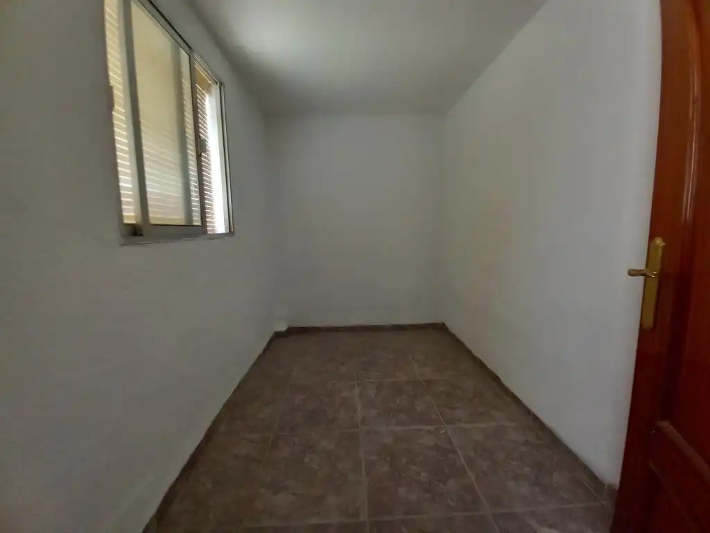 Casa adosada en venta en Martos con Terraza, Amueblado y Balcón