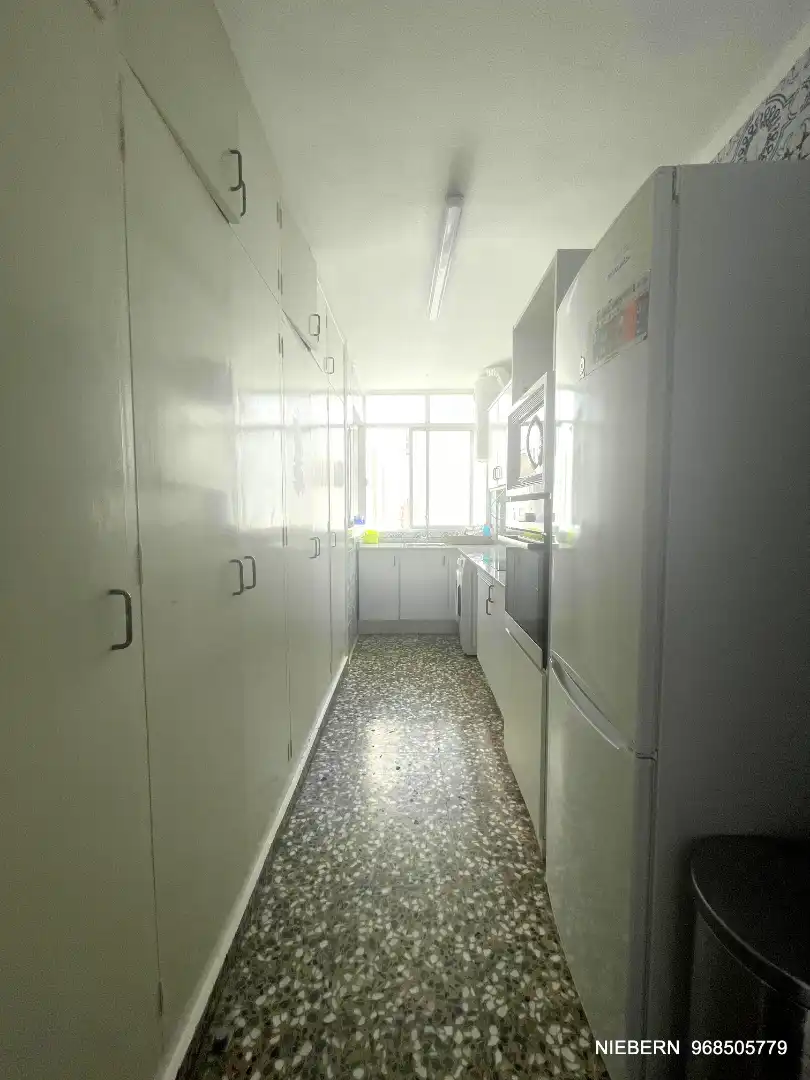 Appartamento con terrazza in affitto a Calle Capitanes Ripoll, imagen 16
