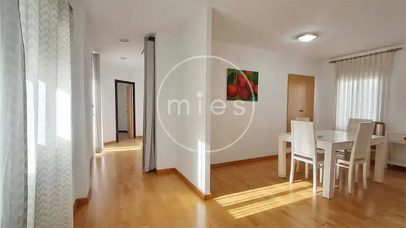 Flat for sale in Torrent  with Air Conditioner, Parquet flooring and Furnished