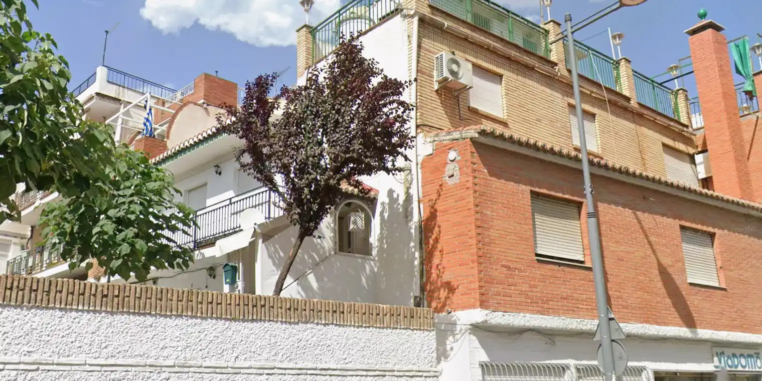 Vista exterior de Casa o xalet en venda en Cenes de la Vega