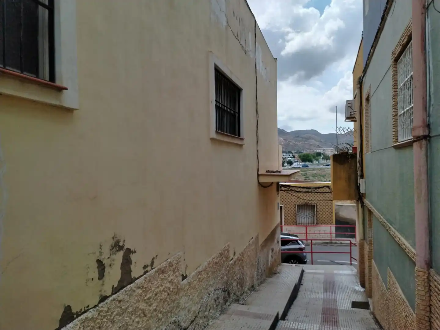 Vista exterior de Edifici en venda en Cartagena