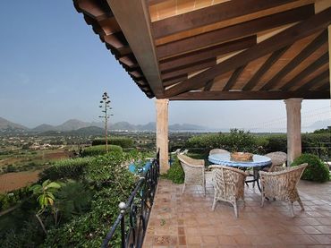 Casa rustica con balcone in vendita a Pollença Poble