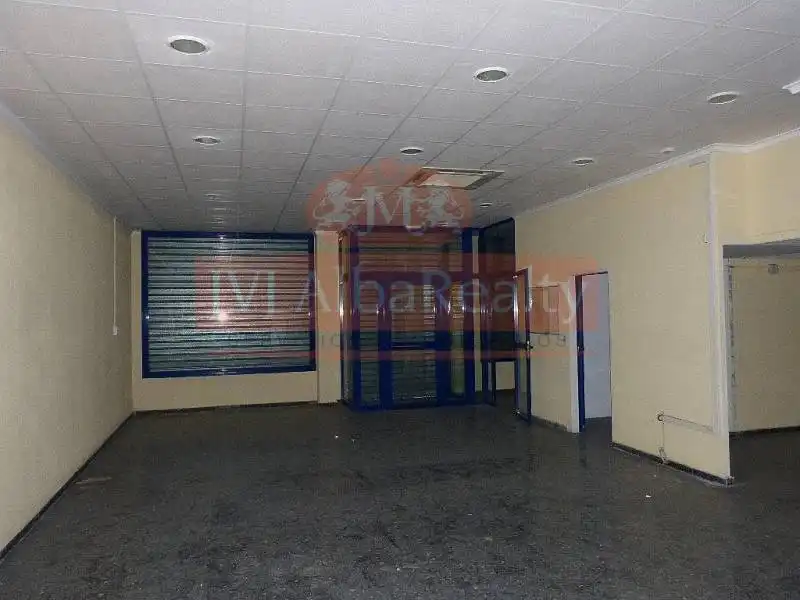 Local comercial en venda a El Pilar