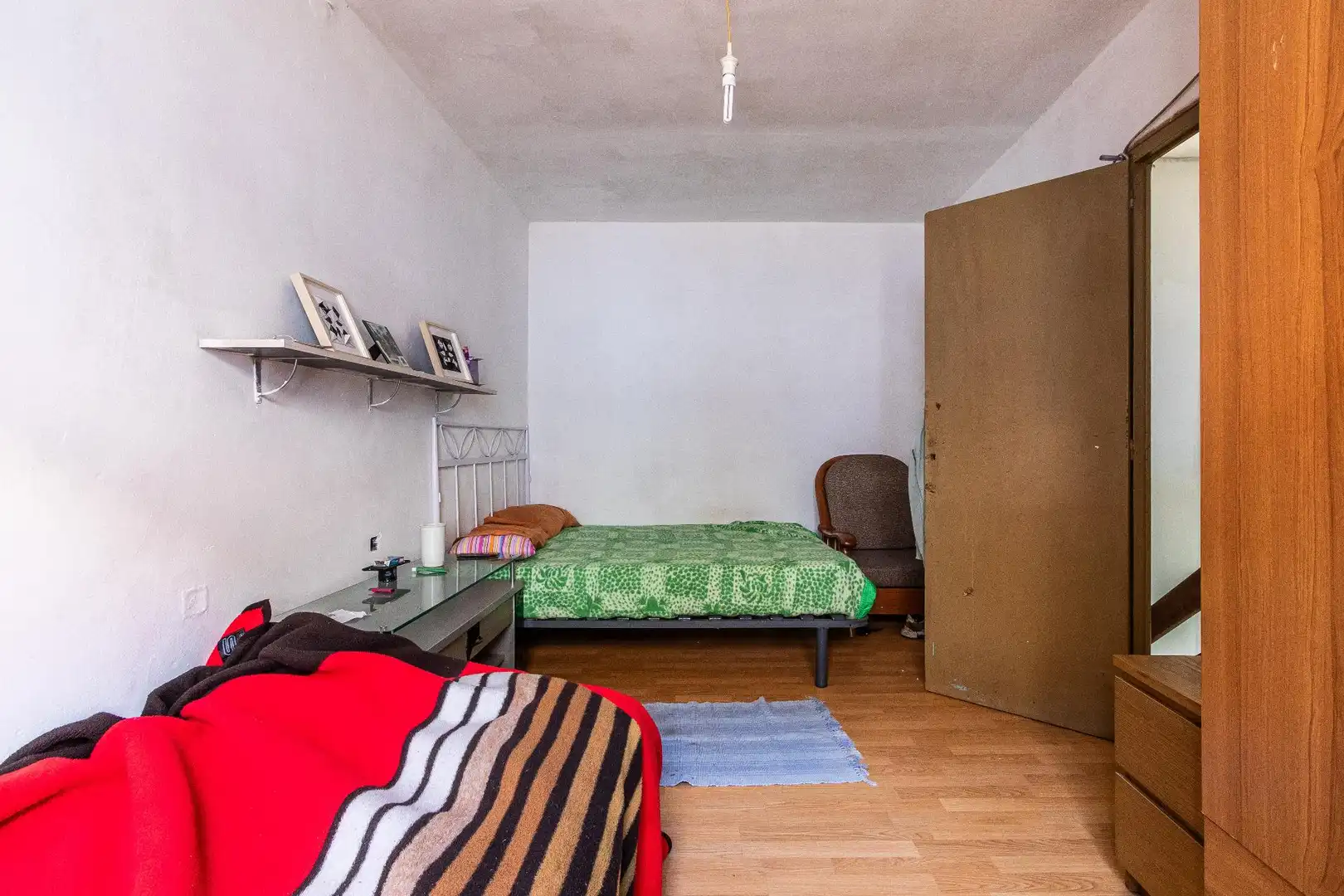 Dormitori de Casa o xalet en venda en Sant Llorenç Savall amb Terrassa
