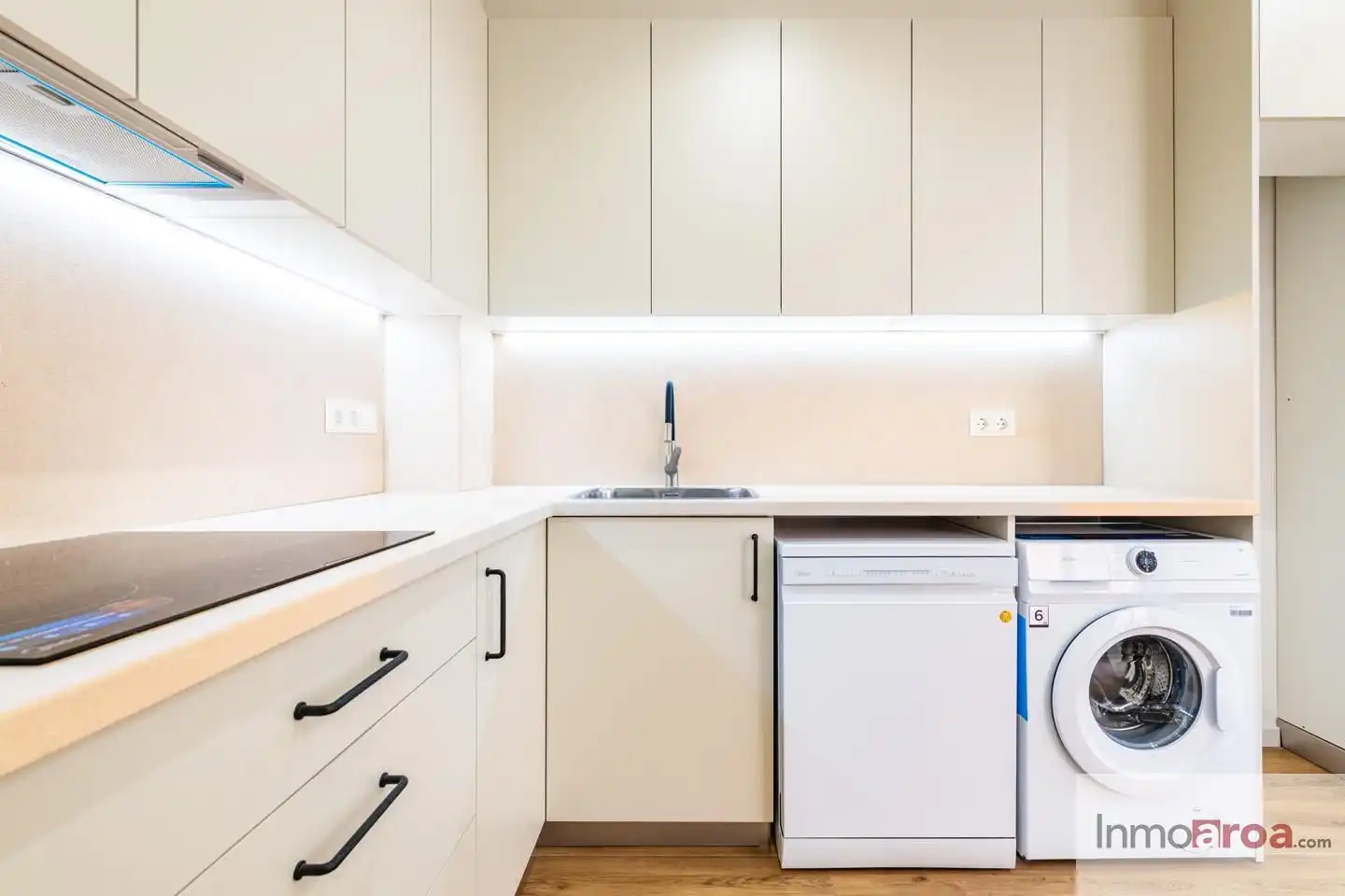Kitchen of Flat for rent in Castellón de la Plana / Castelló de la Plana  with Air Conditioner, Heating and Furnished