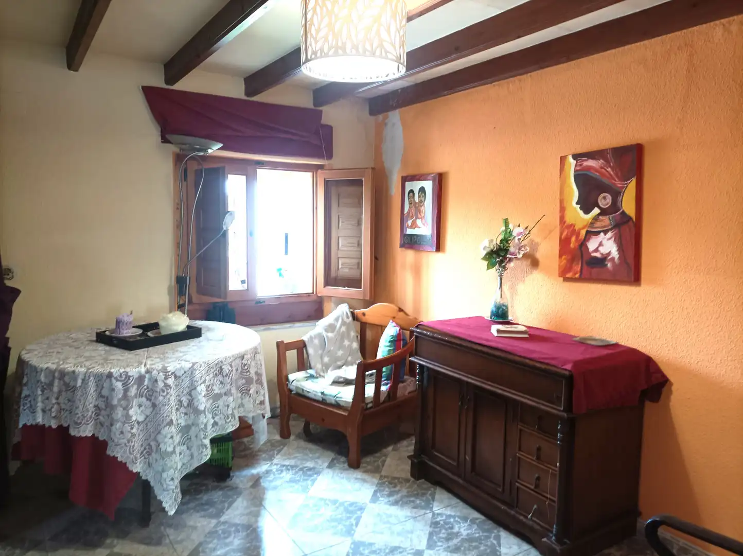 Sala d'estar de Casa o xalet en venda en Torrelavega  amb Terrassa i Traster