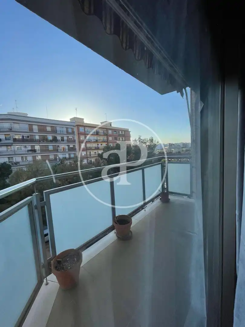 Terrassa de Pis de lloguer en Valencia amb Aire condicionat, Calefacció i Terrassa