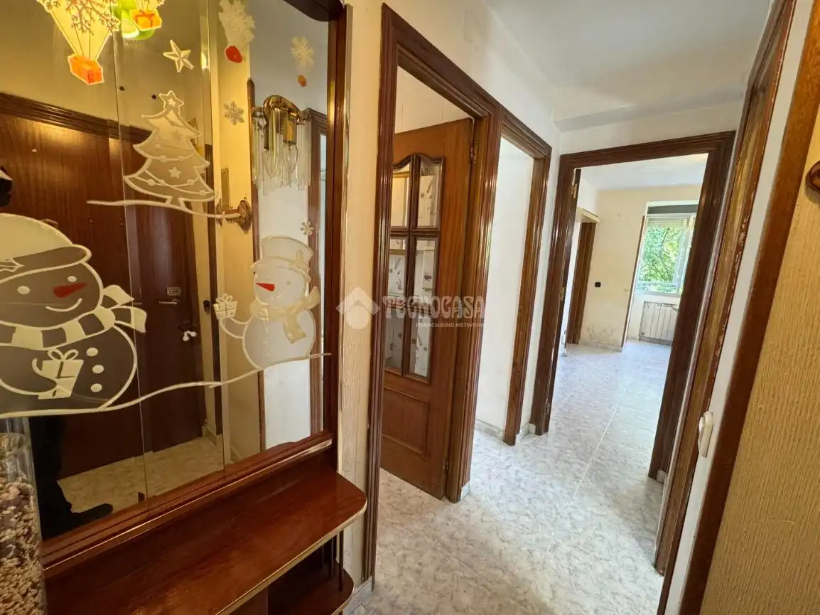 Piso en venta en Madrid con Calefacción y Terraza