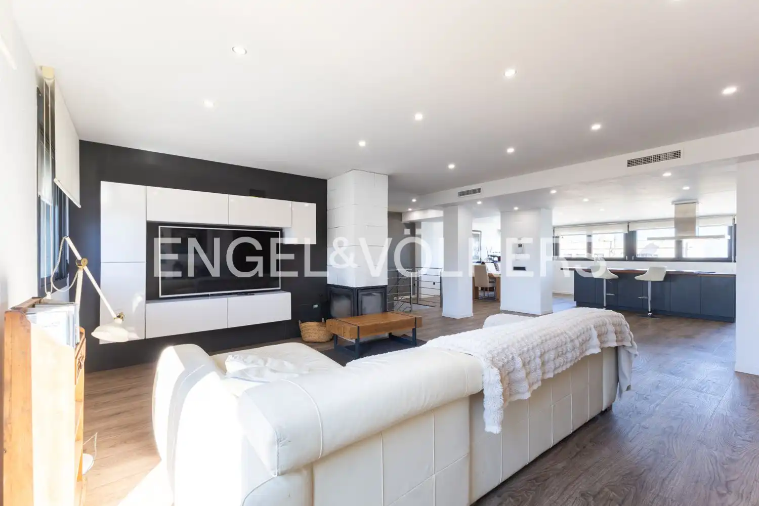 Sala de estar de Ático en venta en Benicarló con Aire acondicionado, Calefacción y Terraza