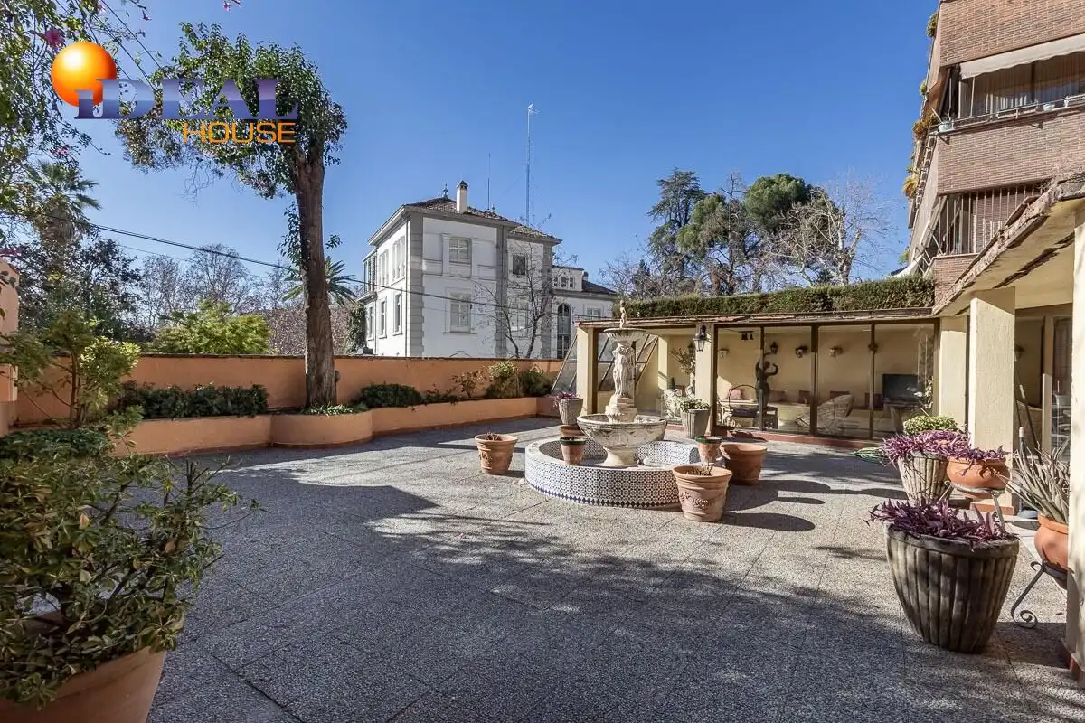 Flat for sale in San Matías - Realejo
