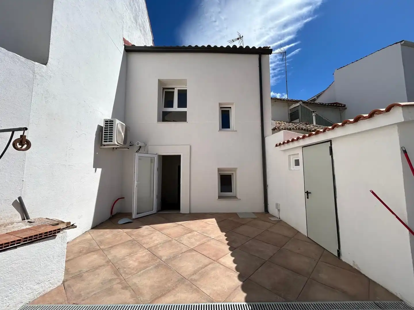 Vista exterior de Casa o xalet en venda en Ciempozuelos amb Aire condicionat, Calefacció i Jardí privat