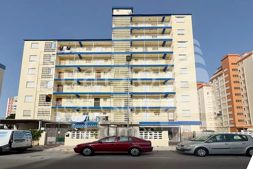 Vista exterior de Apartamento en venta en Gandia con Calefacción, Terraza y Amueblado