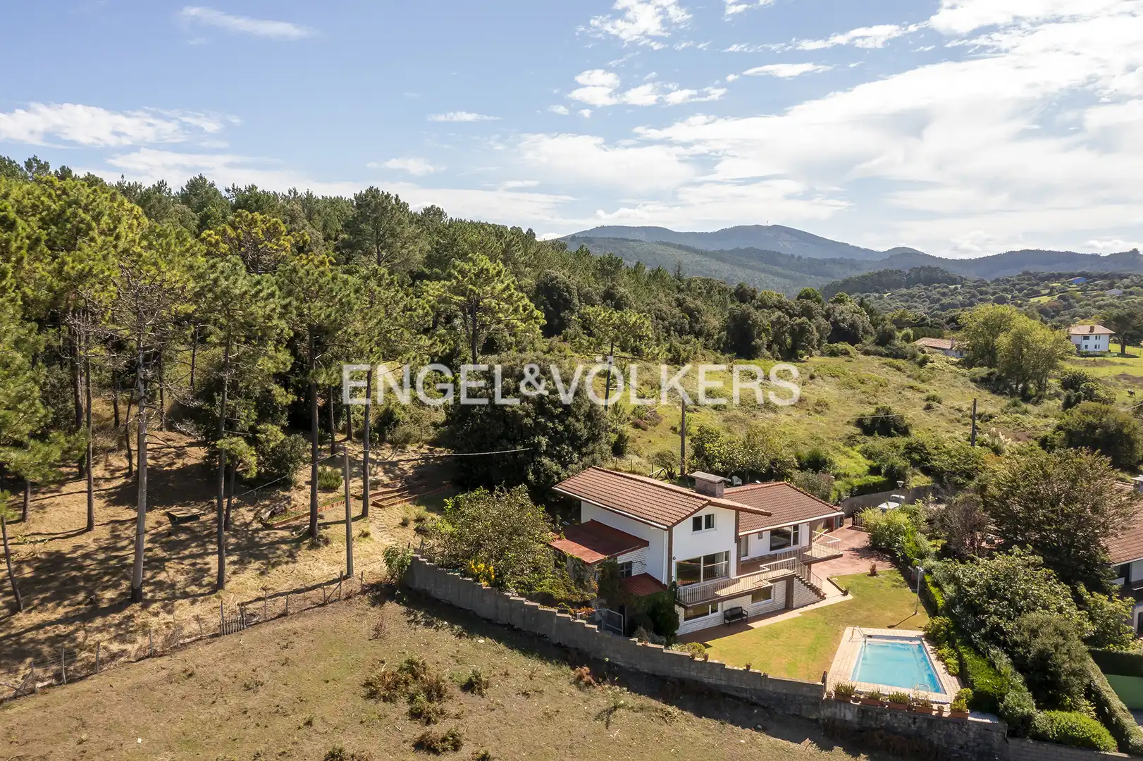 Exterior view of Houses for sale in Gorliz  with Heating, Private garden and Terrace