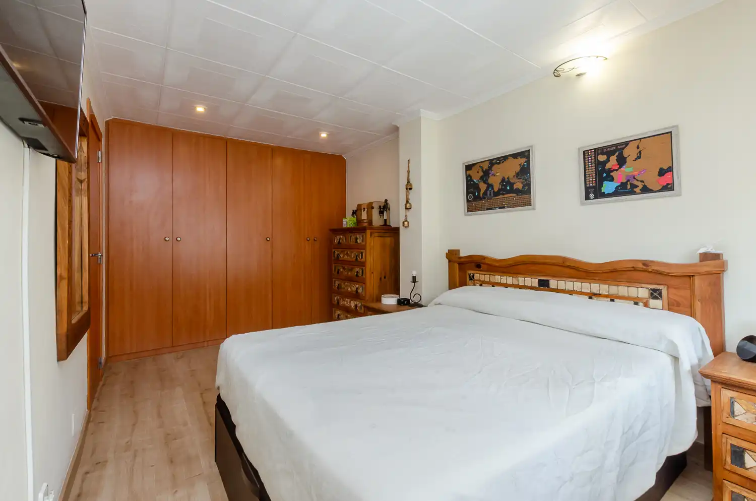 Habitación de Piso en venta en El Prat de Llobregat con Balcón