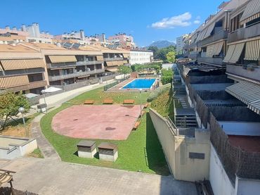 Dúplex amb ascensor en venda a Llevant