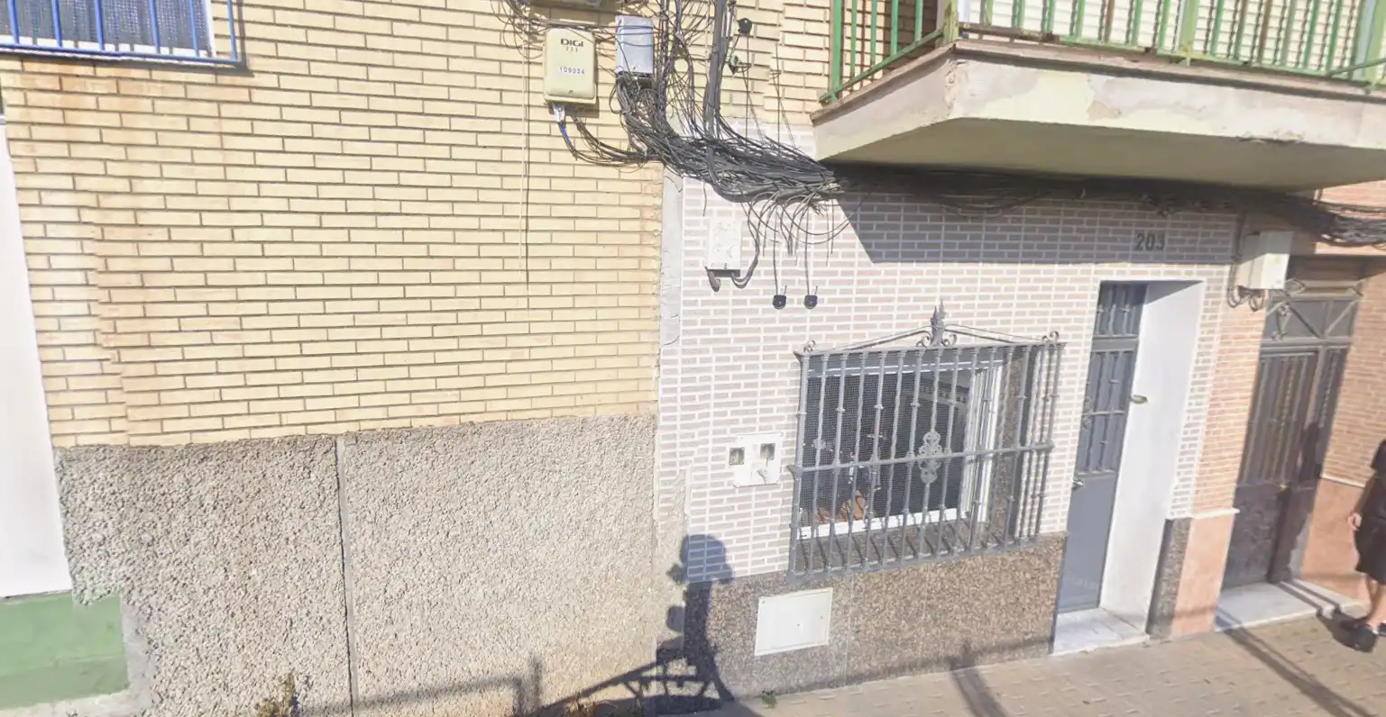Vista exterior de Casa o xalet en venda en Sevilla