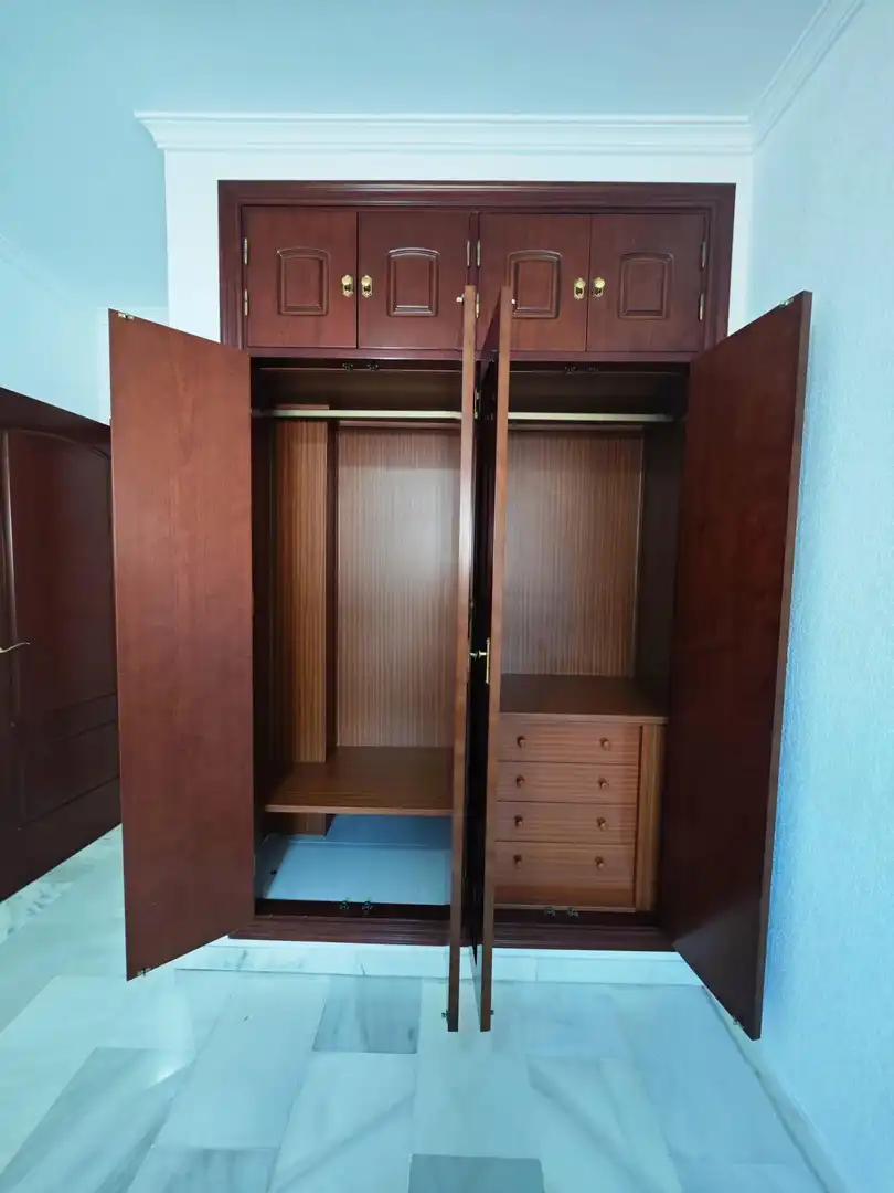 Habitación de Piso en venta en Chiclana de la Frontera con Aire acondicionado y Balcón