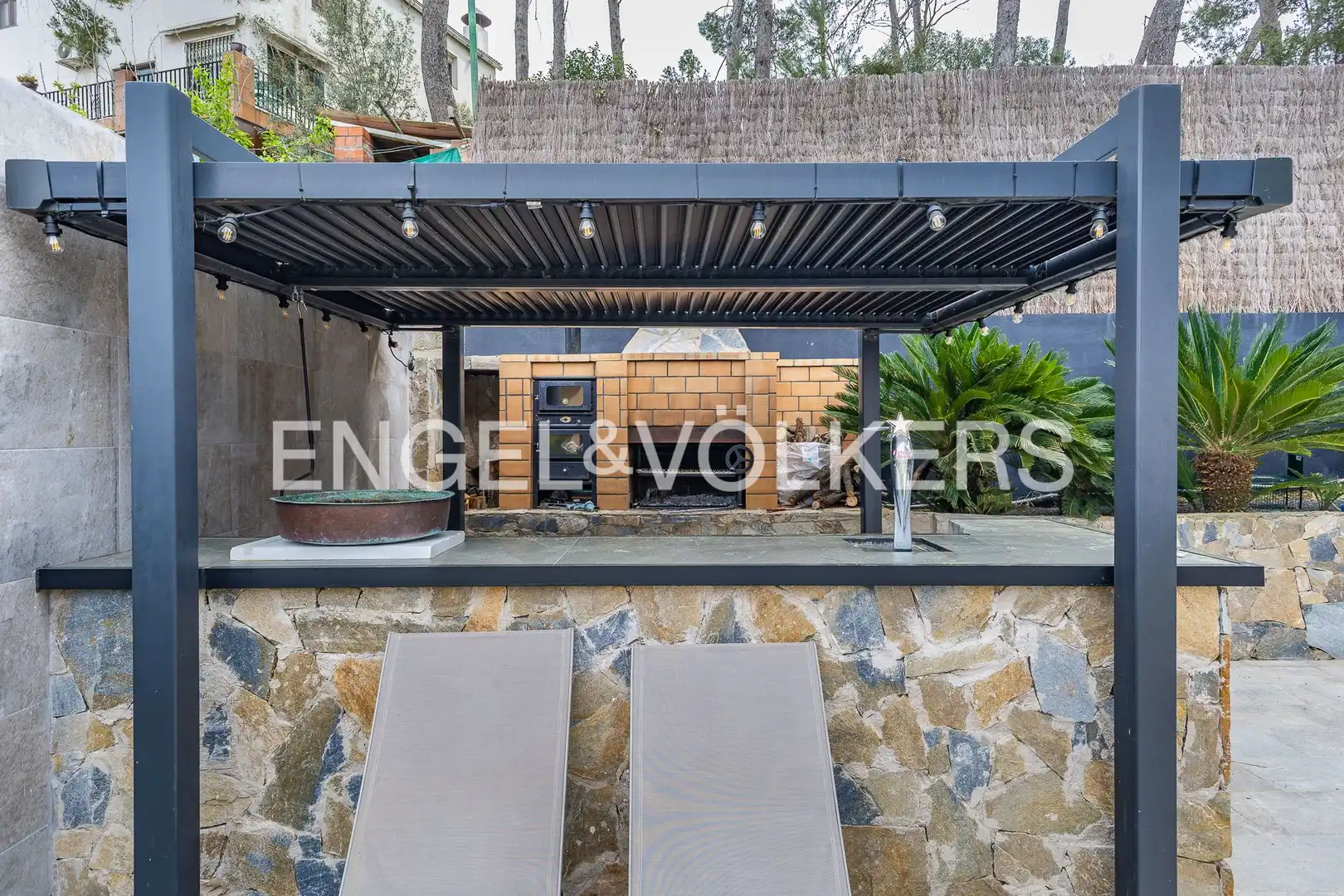 Terraza de Casa adosada en venta en Terrassa con Aire acondicionado, Calefacción y Jardín privado