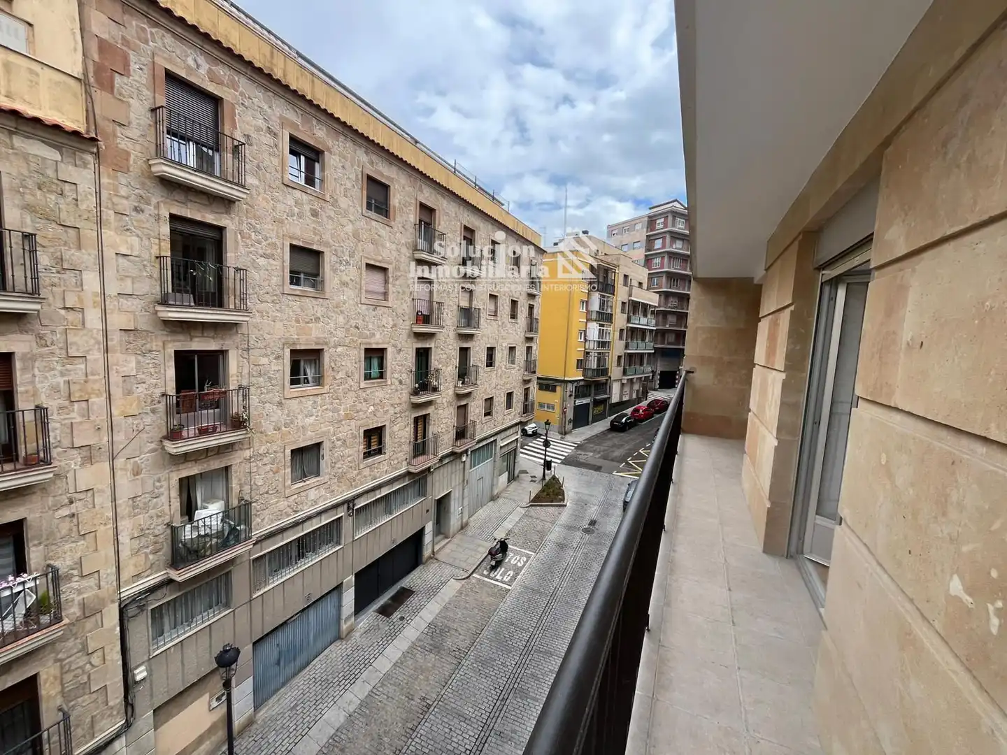 Vista exterior de Piso en venta en Salamanca con Calefacción, Terraza y Balcón