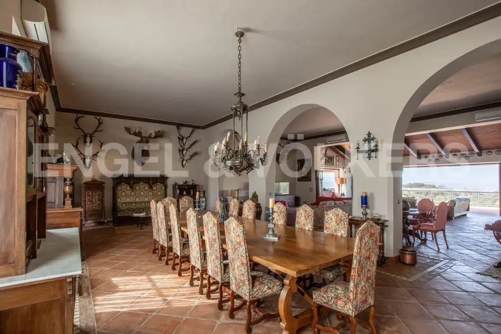 Esszimmer von Country house zum Verkauf in Guadalcanal mit Klimaanlage, Heizung und Terrasse