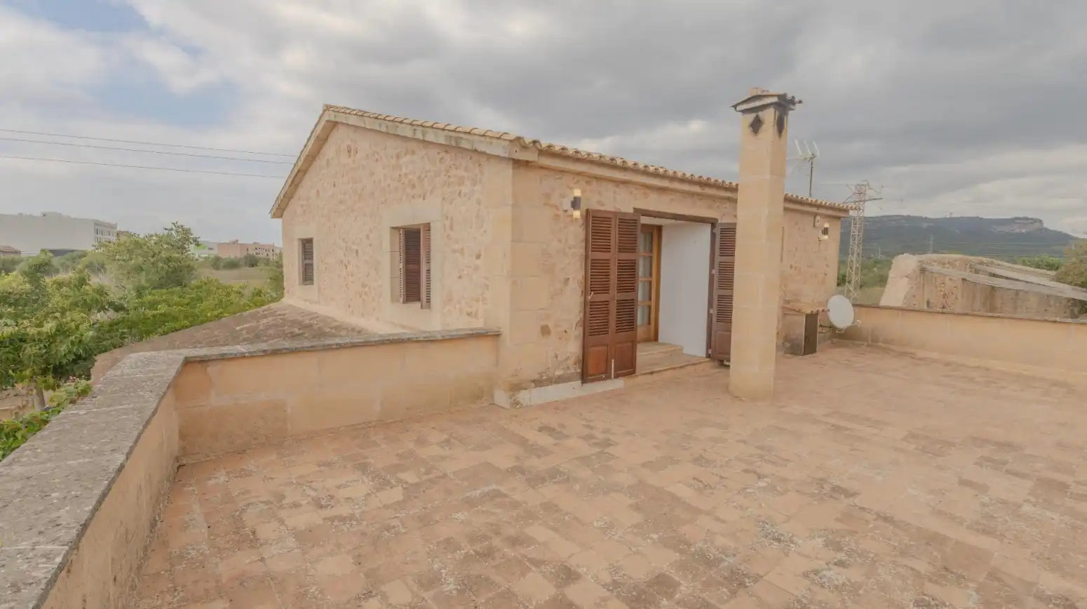Vista exterior de Casa o xalet en venda en Llucmajor amb Aire condicionat, Calefacció i Terrassa