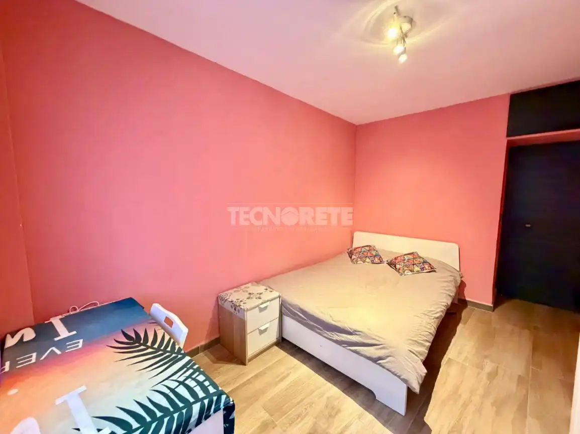 Habitación de Piso en venta en Madrid con Aire acondicionado y Calefacción