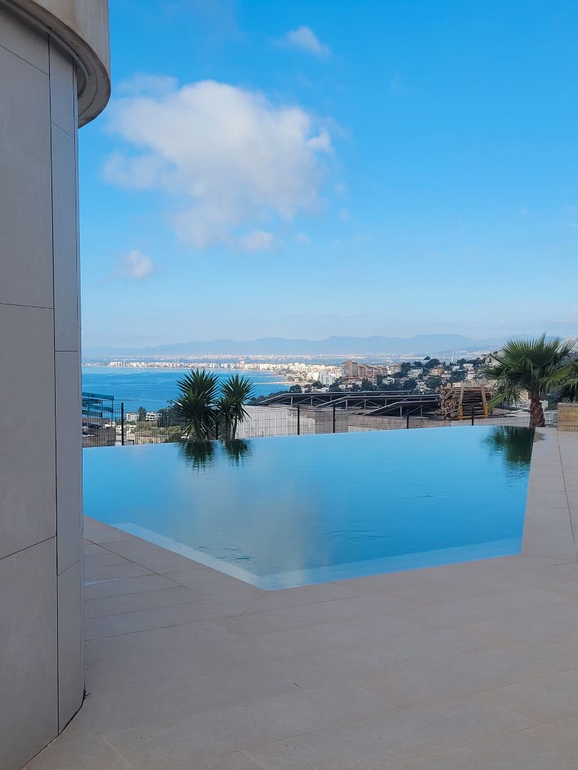 Piscina de Àtic de lloguer en Oropesa del Mar / Orpesa amb Aire condicionat, Calefacció i Terrassa