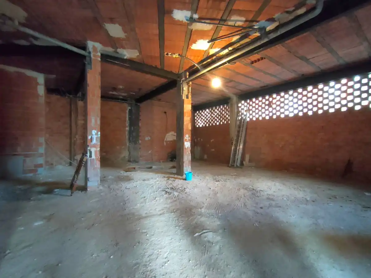Local commercial à vendre à Valdepeñas, imagen 2
