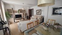 Living room of Flat for sale in  Sevilla Capital  with Air Conditioner, Heating and Terrace